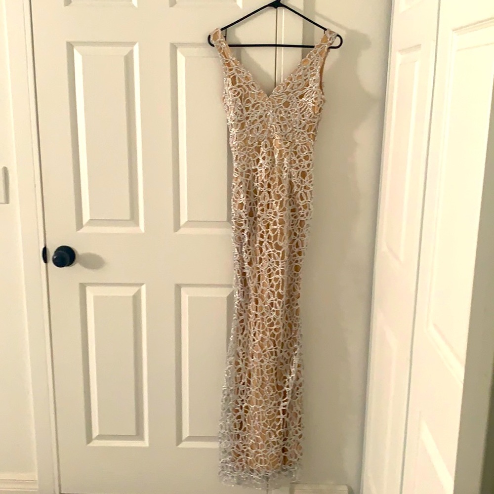 Selling beautiful special occasion dress